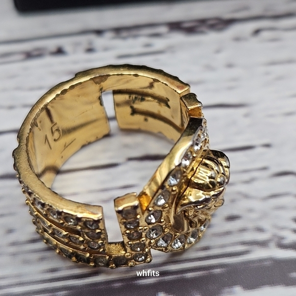 Vintage Versace Medusa gold tone and Rhinestone Ring with original box and tag - Picture 4 of 7